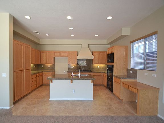 5th image of 33965 Lake Breeze Dr