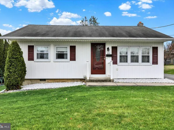 231 Beckley St, Wernersville, PA 19565