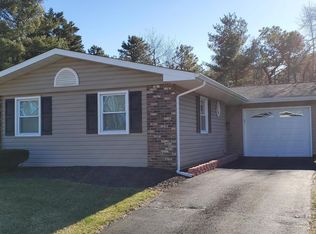 5 Robinson Rd, Brick, NJ 08724