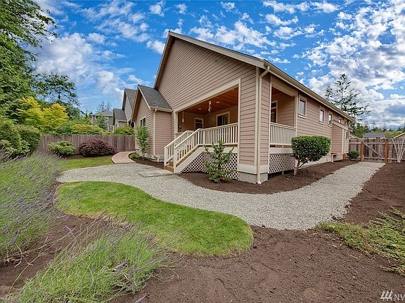 2nd image of 2621 NE Kevos Pond Dr