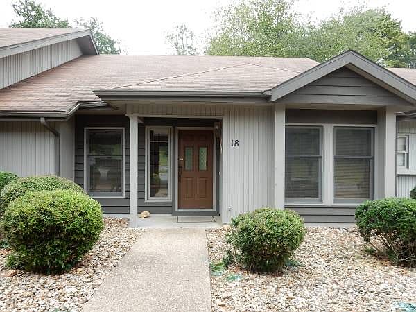 1st image of 18 Everette Ln