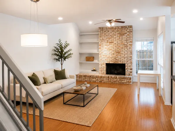 8330 Fathom Cir APT 401, Austin, TX 78750