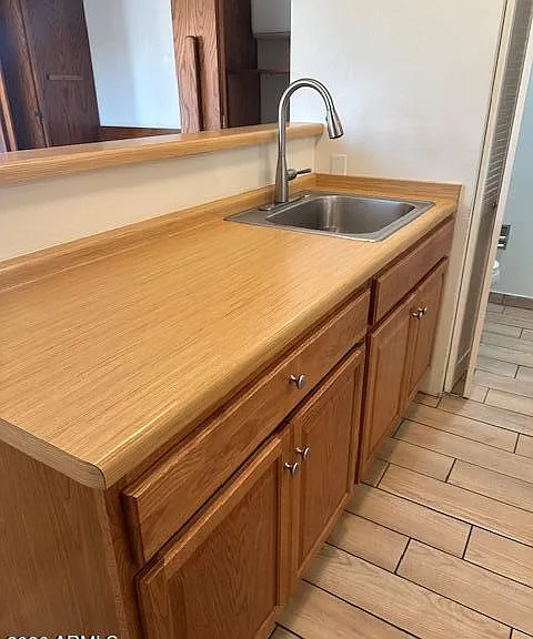 1340 E Missouri Ave — Photo 14