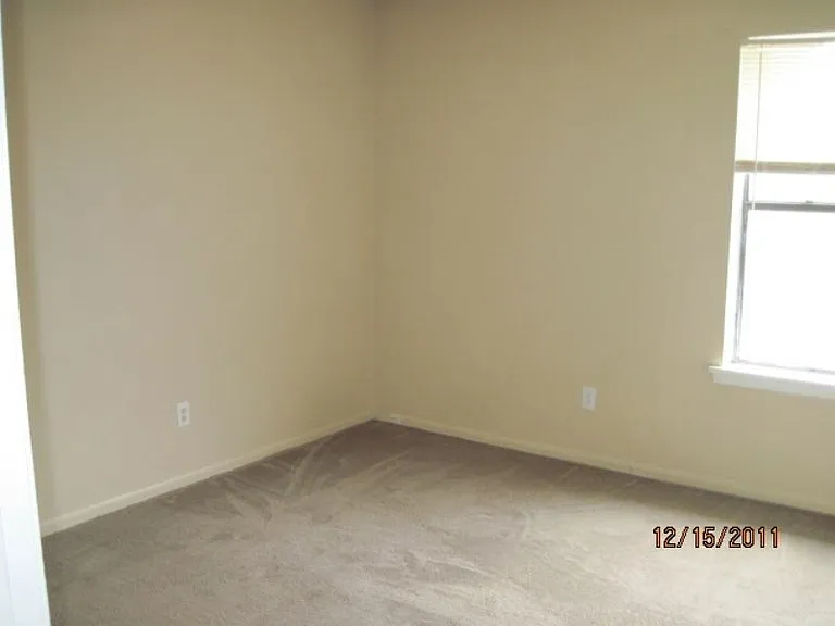 705 Traci Dr — Photo 15