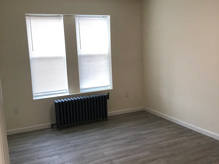 155 EVERGREEN PLACE — Photo 34