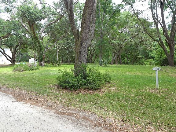 5th image of 154 Oakwood Ln