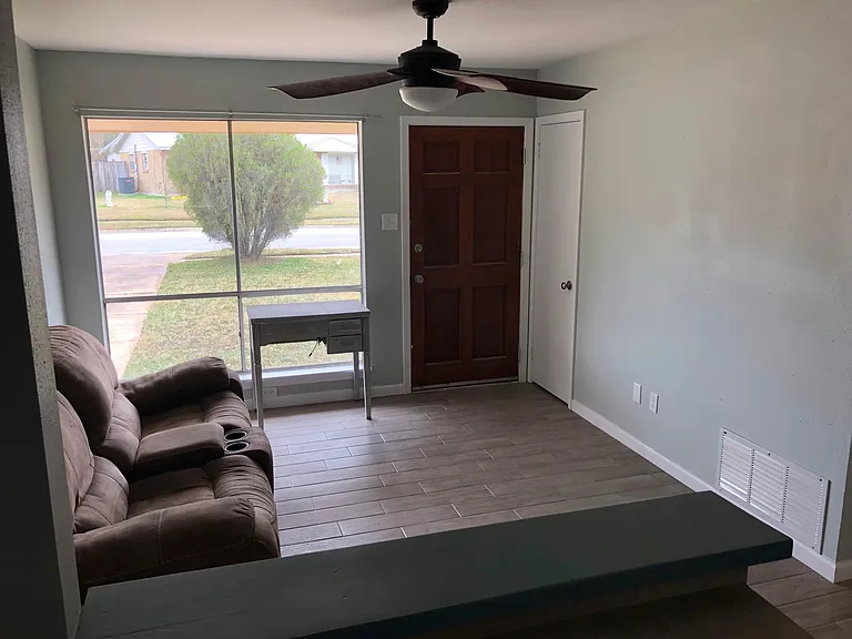 7628 Macon Dr — Photo 15