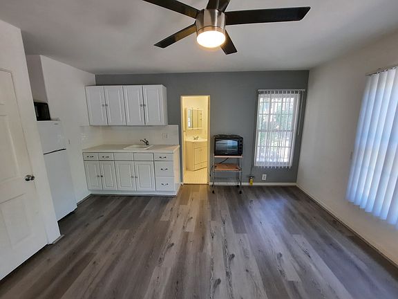 5th image of 1029 2nd St