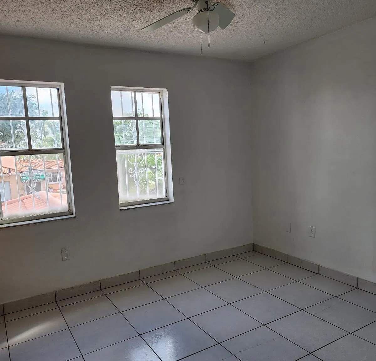 4 bed, 2.5 bath, 2209 sqft, $3,850 — Photo 4