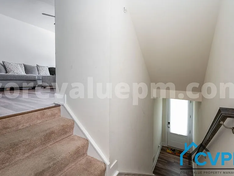 2542 Buckthorn Dr — Photo 20