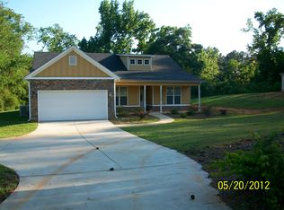 140 Beaverdam Rd, Winterville, GA 30683