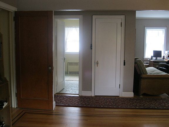 5th image of 52 Sunnyside Ave