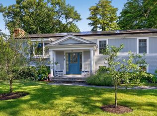 7 Vine St, Marion, MA 02738