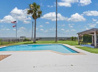 3139 Fondren St, La Porte, TX 77571