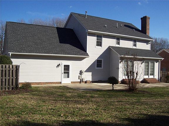 2nd image of 505 Westfield Ln