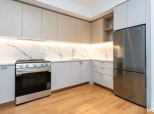 38-38 32nd St #335, Long Island City, NY 11101