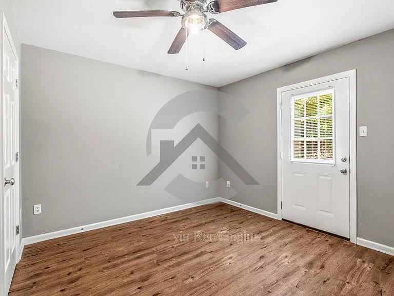 2595 Jayme Cir — Photo 9