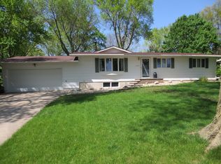 1405 SW 2nd St, Eagle Grove, IA 50533