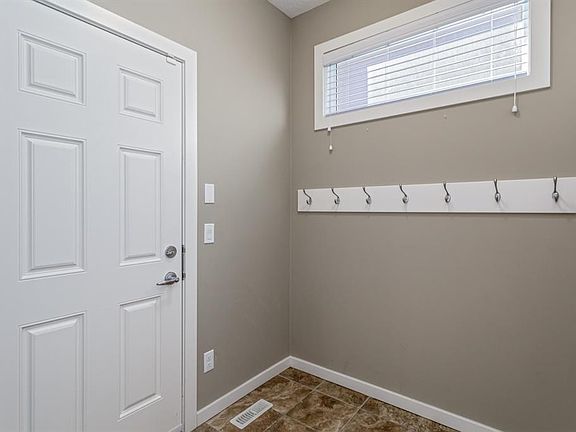4th image of 15 E Evansridge Dr NW