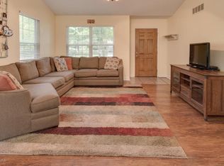 3051 Bayou Vista St, Kalamazoo, MI 49009