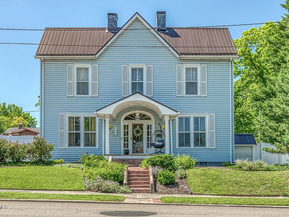 1st image of 123 E Unaka Ave