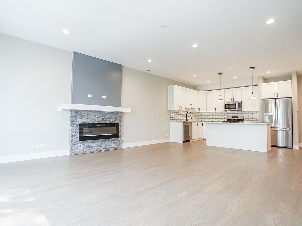 1st image of 2536 N 72nd Ct #2S