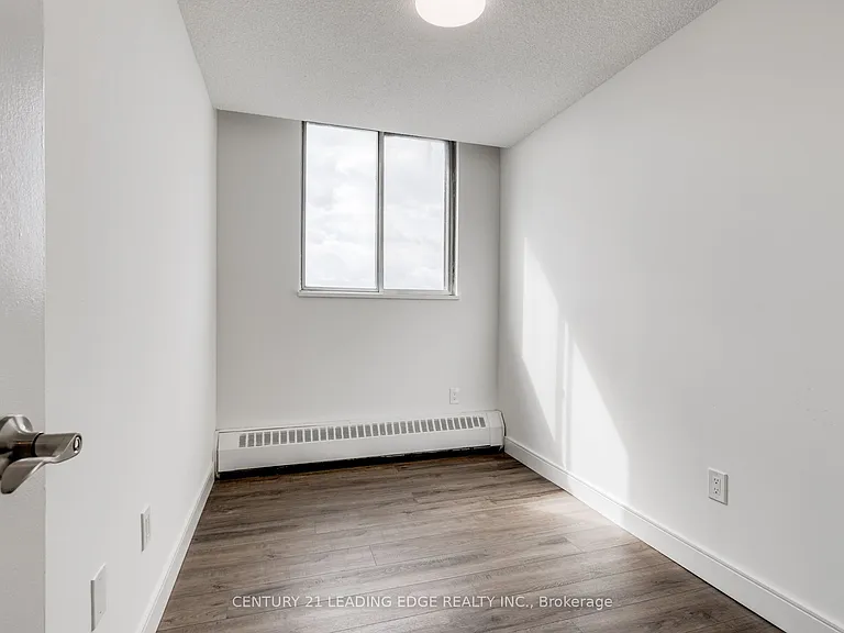 200 Lotherton Ptwy #1208 — Photo 29