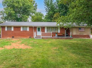 605 Dover Rd, Morristown, TN 37813