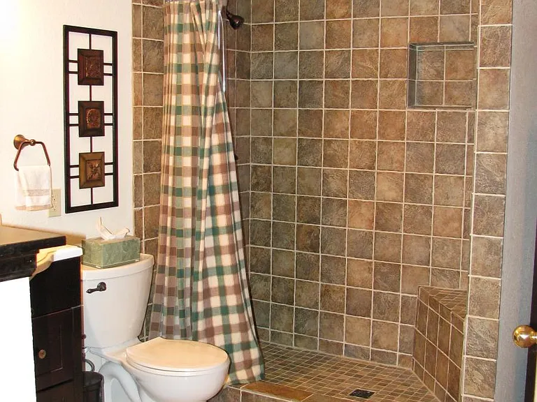 Finished bath custom tile