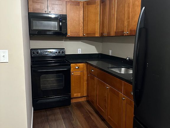 2nd image of 1410 N 21st St APT 2