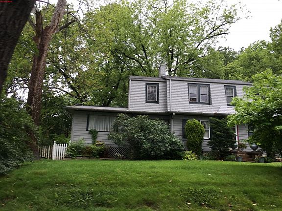 2nd image of 7440 Mercier St