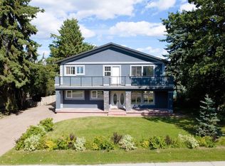 6804 102a Ave NW, Edmonton, AB T6A 0R9