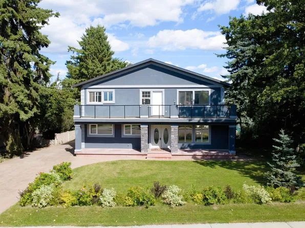 6804 102a Ave NW, Edmonton, AB T6A 0R9