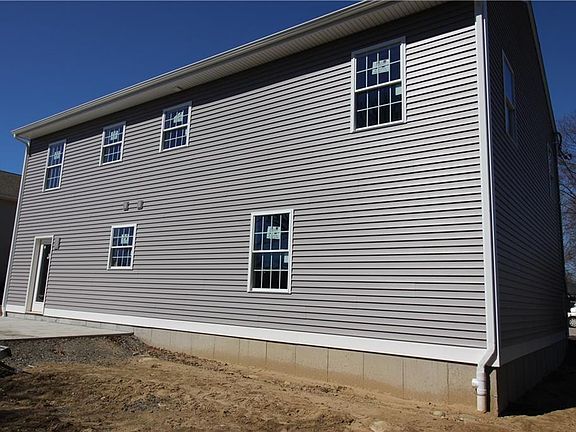 4th image of 51 Cushman Ave