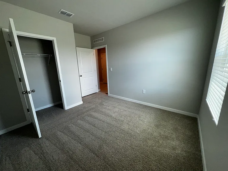 5293 Mulsanne Way — Photo 14