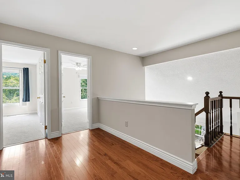 7 Walton Ct — Photo 22
