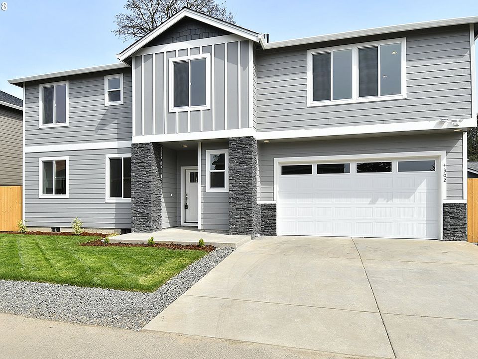 1st image of 4302 NE 56th St