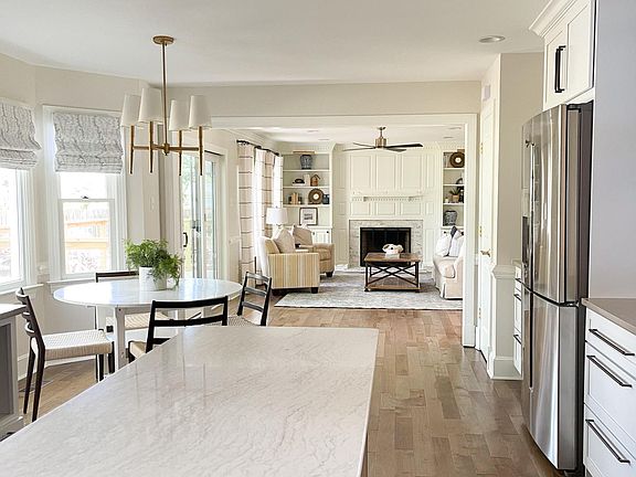 Kitchen/Family Room Open Concept