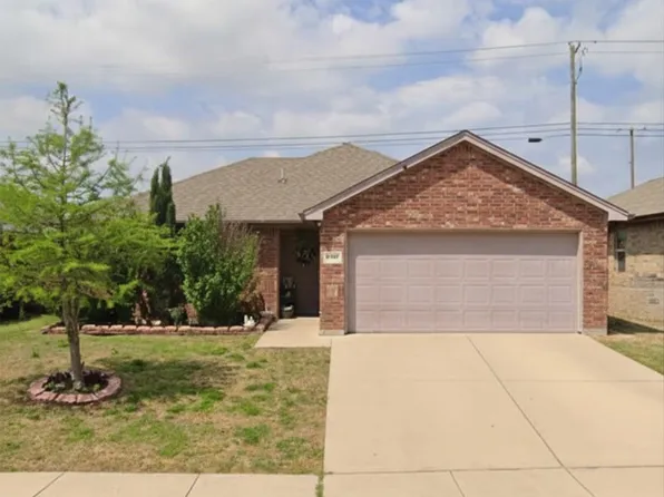 8408 Cherry Bark Ln, Fort Worth, TX 76140