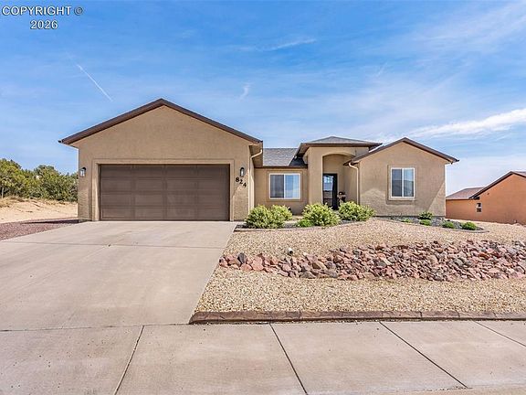 3rd image of 824 Pecos Point