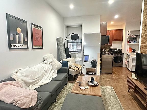 2nd image of 235 E 4th St APT 2F