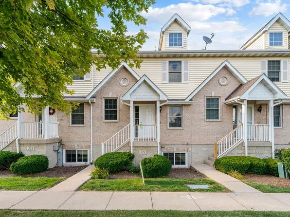 221 Cortland Center Rd, Cortland, IL 60112