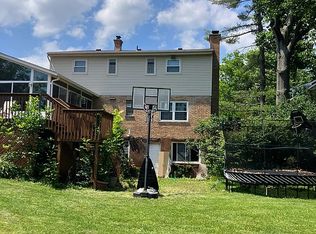 7381 Timberknoll Dr, Cincinnati, OH 45242