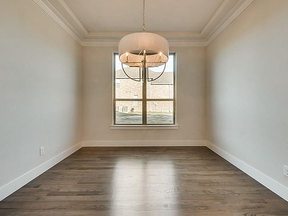 3rd image of 8720 Abbington Pl