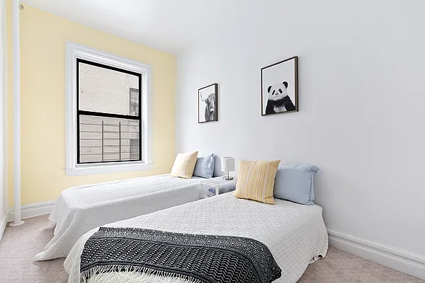 Sold by Compass | media 5