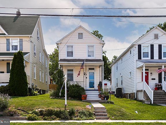 3rd image of 54 Mellor Ave