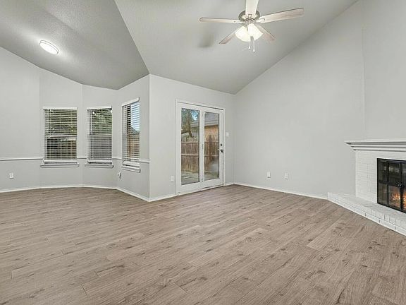 4th image of 5516 96th St