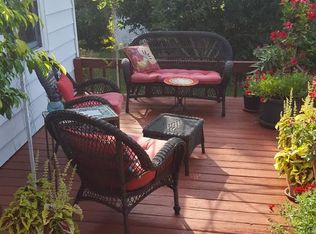 685 Vines Rd, Cobden, IL 62920