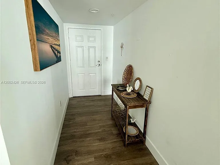 1155 Brickell Bay Dr #1702 — Photo 3