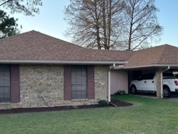 3rd image of 128 Vivian Dr
